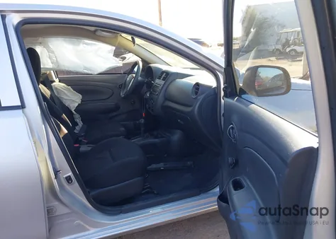 2015 Nissan Versa 1.6 S из США, поврежденный, VIN 3N1CN7AP6FL955936